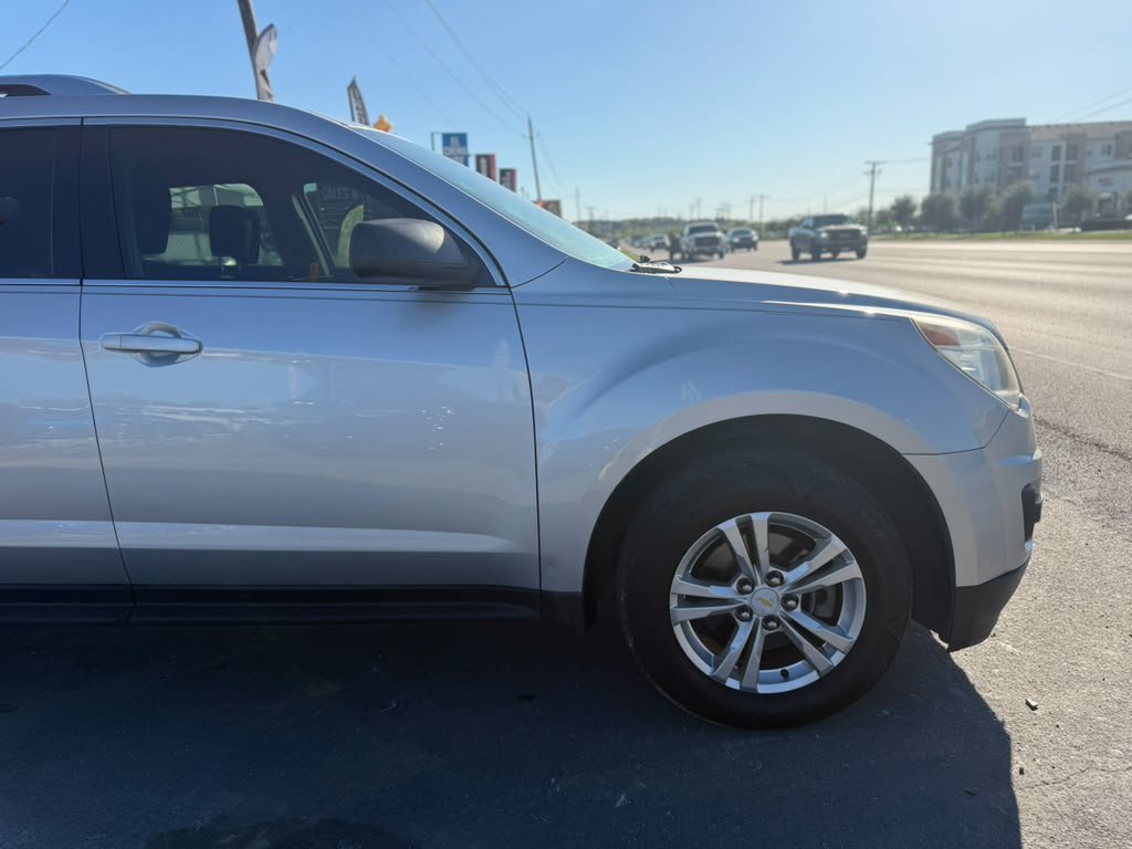 Used 2015 Chevrolet Equinox LS FWD image 10