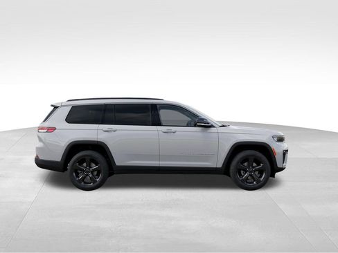New 2026 Jeep Grand Cherokee L Limited AWD/4WD image 13