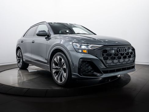Certified 2025 Audi Q8 Prestige w/ Prestige Package image 2