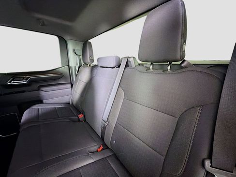 Used 2023 Chevrolet Silverado 1500 LT image 23