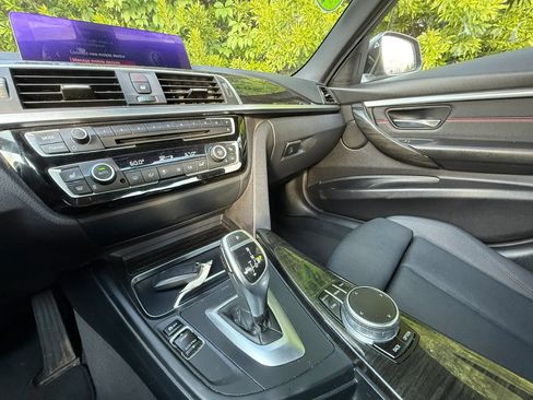 Used 2018 BMW 330i xDrive Sedan AWD/4WD image 34