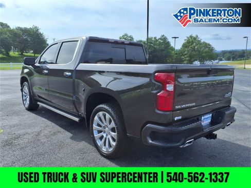 Used 2022 Chevrolet Silverado 1500 High Country w/ Technology Package image 6