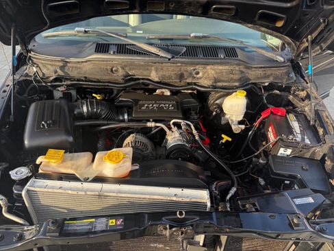 Used 2005 Dodge Ram 1500 Truck SLT image 26