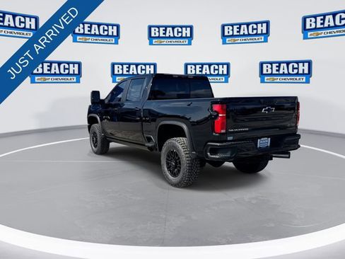 New 2026 Chevrolet Silverado 2500 ZR2 image 6