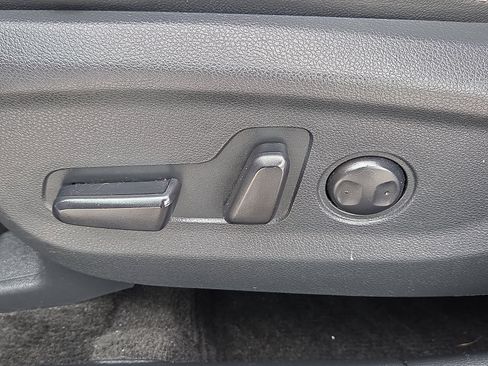 Used 2020 Kia Sportage EX FWD image 14
