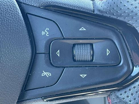 Used 2023 Chevrolet TrailBlazer RS image 21