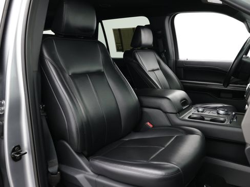 Used 2021 Ford Expedition XLT AWD/4WD image 46