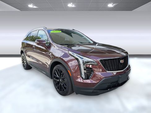 Used 2023 Cadillac XT4 Sport AWD/4WD image 7