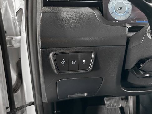 Used 2023 Hyundai Tucson Limited image 25