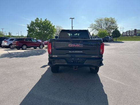 Used 2020 GMC Sierra 2500 AT4 w/ AT4 Premium Package AWD/4WD image 8