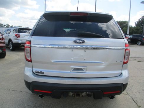 Used 2014 Ford Explorer 4WD image 5