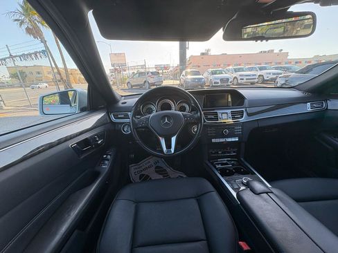 Used 2016 Mercedes-Benz E 350 Sedan w/ Premium Package image 21
