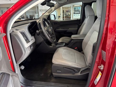 Used 2016 Chevrolet Colorado W/T w/ WT Convenience Package RWD image 15