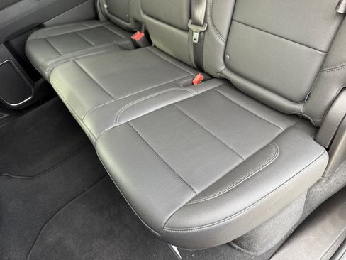 Used 2025 GMC Sierra 1500 SLT image 22