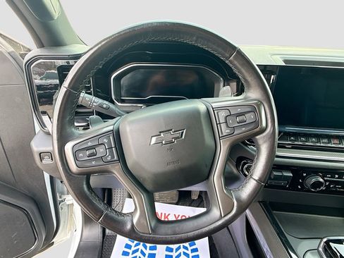 Used 2023 Chevrolet Silverado 1500 ZR2 w/ Technology Package image 11