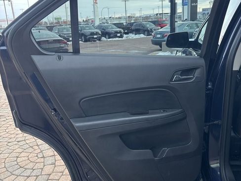 Used 2017 Chevrolet Equinox Premier w/ Enhanced Convenience Package image 20