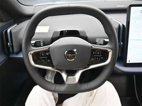 New 2026 Volvo EX30 Plus image 21