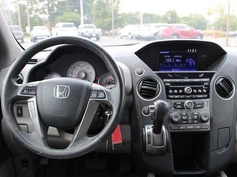 Used 2013 Honda Pilot LX image 9