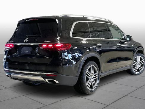 Used 2025 Mercedes-Benz GLS 450 GLS 450 image 12