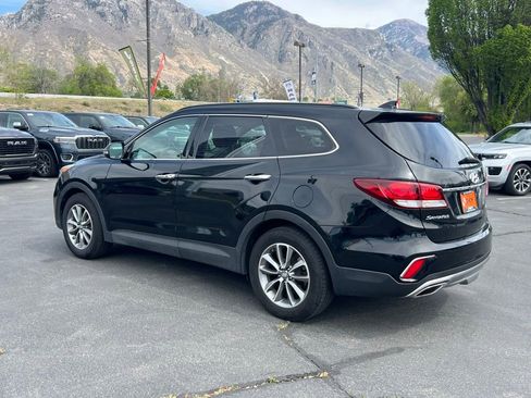 Used 2017 Hyundai Santa Fe SE w/ SE Premium Package 02 AWD/4WD image 11