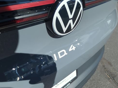 New 2025 Volkswagen ID.4 Pro S RWD image 23
