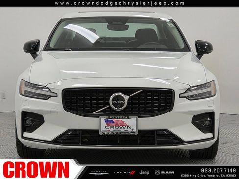 Used 2024 Volvo S60 B5 Plus AWD/4WD image 2