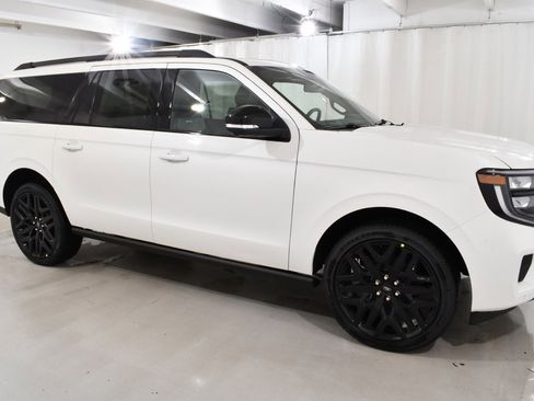 New 2026 Ford Expedition Max Platinum image 5