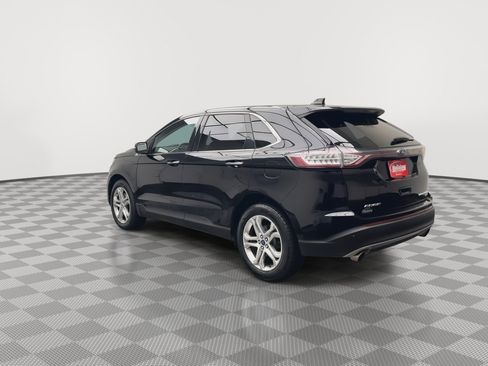 Used 2017 Ford Edge Titanium w/ Equipment Group 301A AWD/4WD image 40