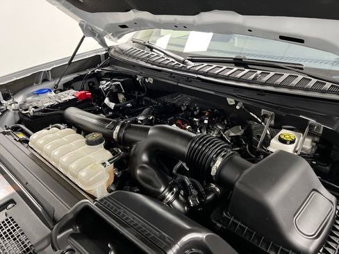 Used 2025 Ford Expedition Platinum AWD/4WD image 61
