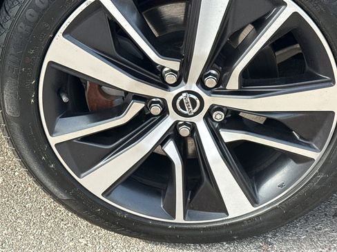 Used 2020 Nissan Maxima 3.5 S w/ Floor Mat Group image 8