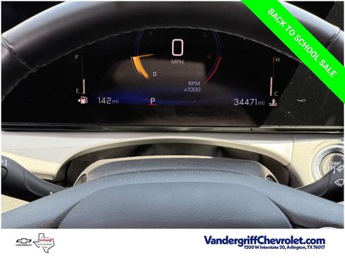 Used 2025 Chevrolet Trax LT w/ LT Convenience Package FWD image 15