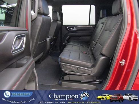 Used 2022 Chevrolet Suburban RST w/ Luxury Package RWD image 19