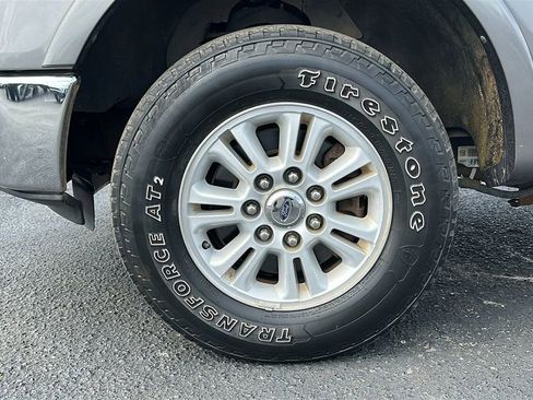 Used 2013 Ford F150 Lariat w/ HD Payload Pkg image 12