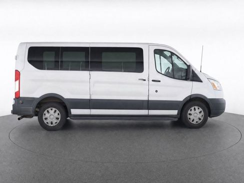 Used 2016 Ford Transit 350 XLT RWD image 8