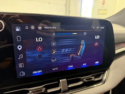 Used 2025 Chevrolet Equinox RS w/ Safety and Technology Package AWD/4WD image 20