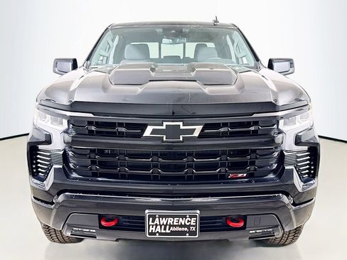New 2026 Chevrolet Silverado 1500 LT Trail Boss w/ Convenience Package II image 2