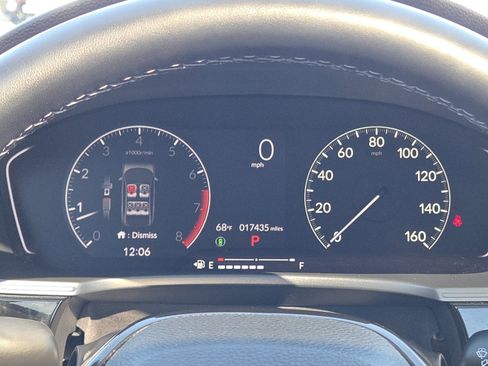 Certified 2022 Honda Civic EX image 31