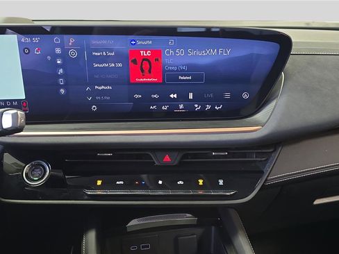 Used 2025 Buick Envision Sport Touring image 18