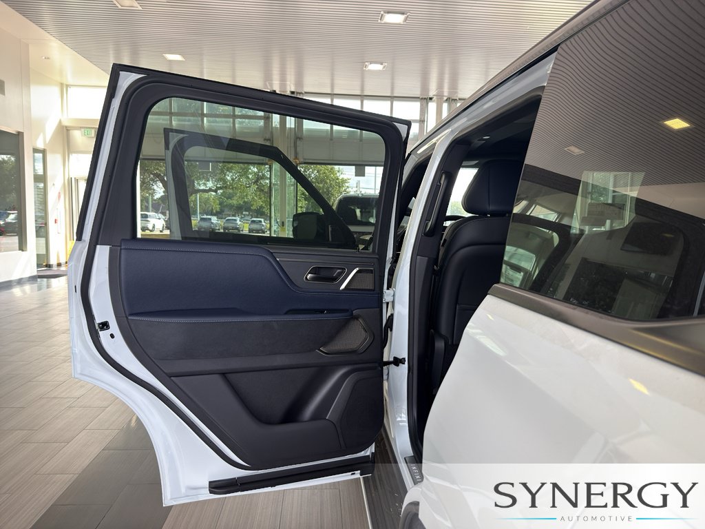 New 2027 INFINITI QX80 Sensory w/ Sport Exterior Package AWD/4WD image 29