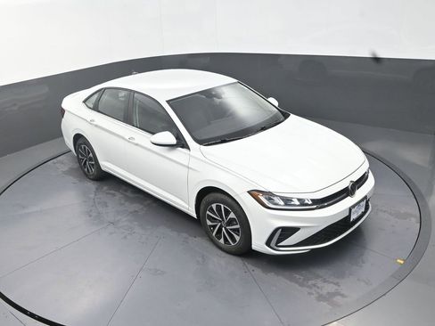 New 2026 Volkswagen Jetta S image 13