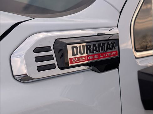 New 2026 GMC Sierra 2500 Denali w/ Denali Reserve Package image 19