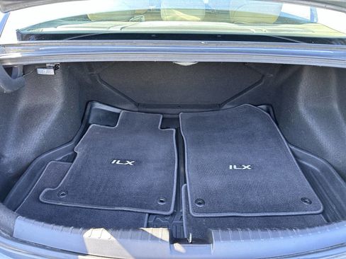 Used 2014 Acura ILX w/ Premium Package FWD image 15