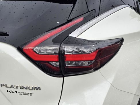 Used 2022 Nissan Murano Platinum w/ Cargo Package image 9