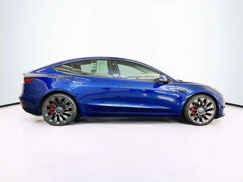 Used 2022 Tesla Model 3 Performance image 10