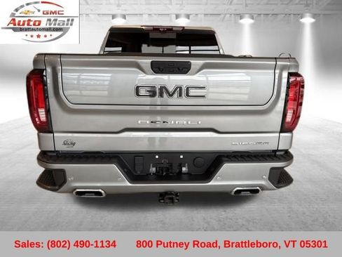 Used 2024 GMC Sierra 1500 Denali w/ Denali Reserve Package image 4