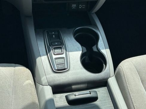 Used 2021 Honda Pilot EX image 20