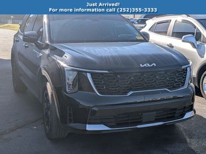 Used 2025 Kia Sorento S