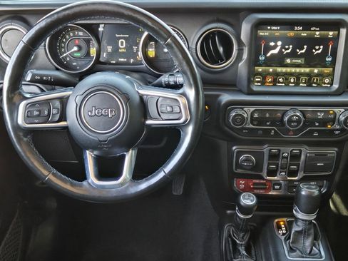 Used 2021 Jeep Wrangler Unlimited Rubicon 4xe w/ Steel Bumper Group image 26