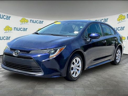 Used 2024 Toyota Corolla LE FWD image 3