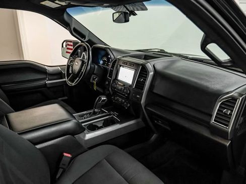 Used 2017 Ford F150 XLT w/ Equipment Group 302A Luxury AWD/4WD image 14